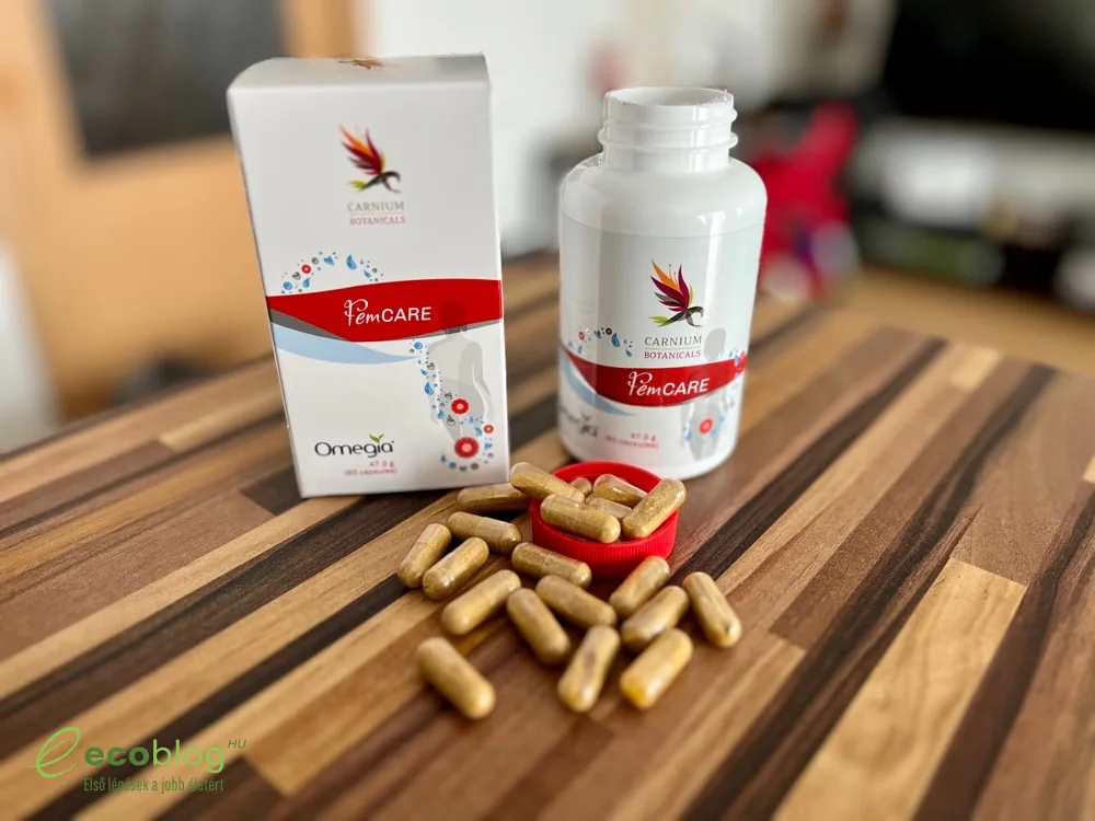 Carnium Botanicals Fem Care kapszula doboza a teszthez előkészítve