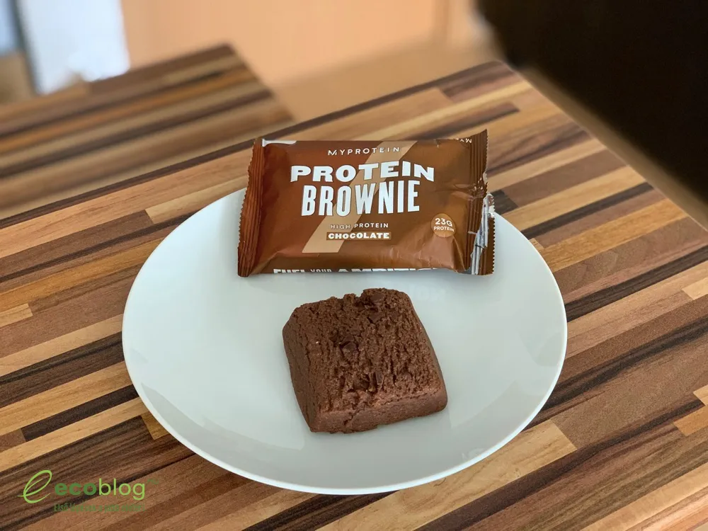 Myprotein mogyoróvaj a reggeli kásához keverve